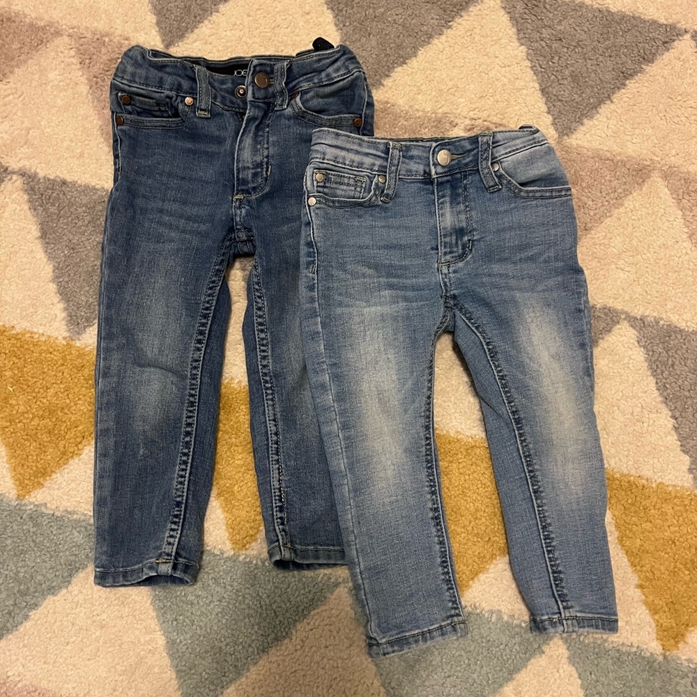 2 pairs of 2t Joes Jeans-boys